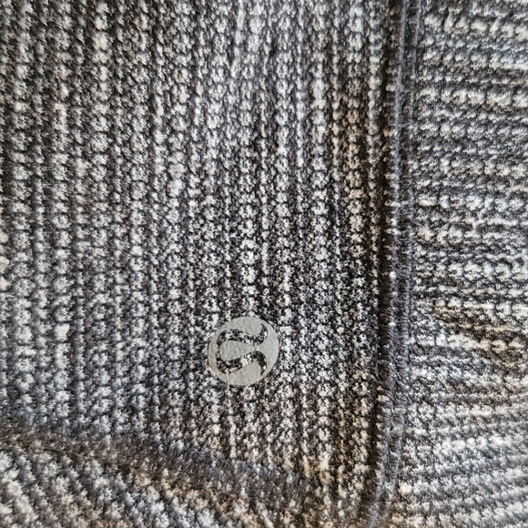Lululemon thicker long sleeve - Picture 3 of 4
